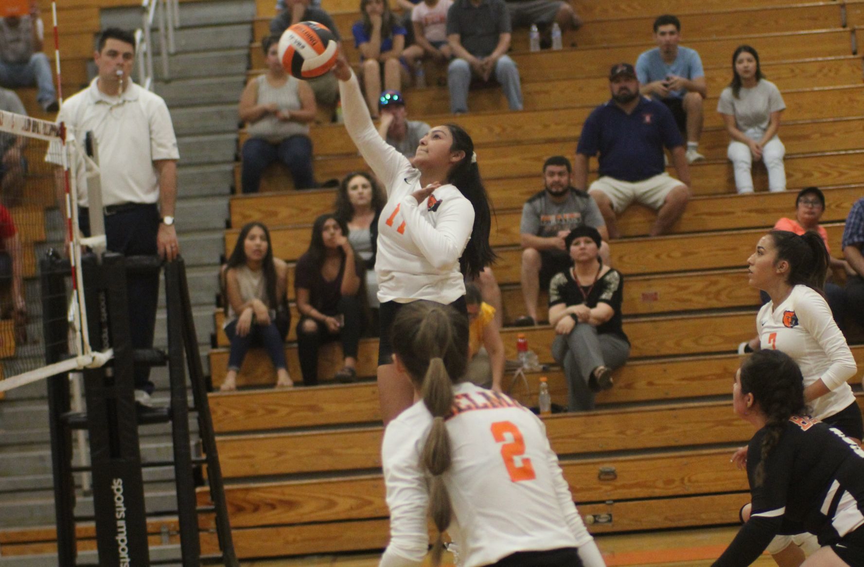 Selma battles in fifth set, earn 3-2 win over Kerman